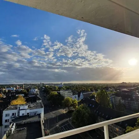 Penthouse Mit Einzigartigem Blick Ueber Essen Appartement Buitenkant foto